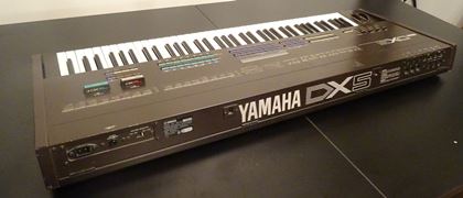 Yamaha-DX5